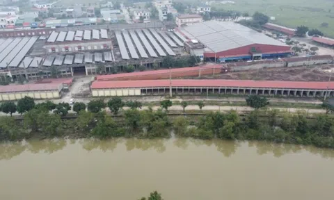 Cảnh hoang tàn tại dự án khách sạn, trung tâm thương mại 150 tỉ ở Hà Tĩnh